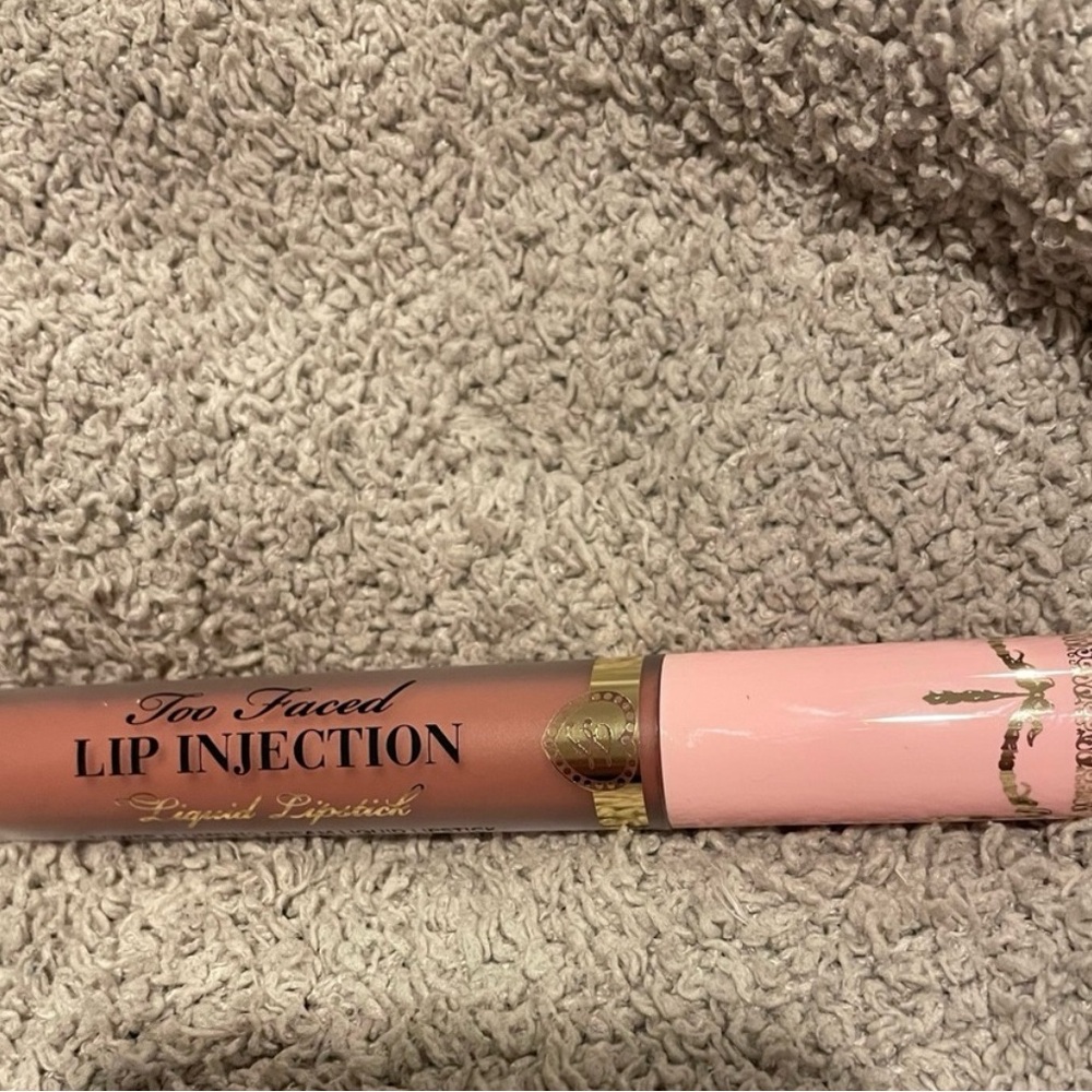 Color Wow Xtra Large Bombshell Volumizer and Two Faced Lip Gloss bundle - Picture 5 of 5